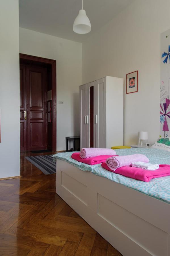 Cozy River View Apartment Карловац Екстериор снимка