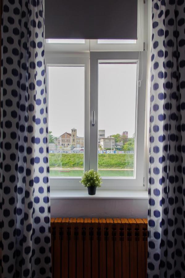 Cozy River View Apartment Карловац Екстериор снимка